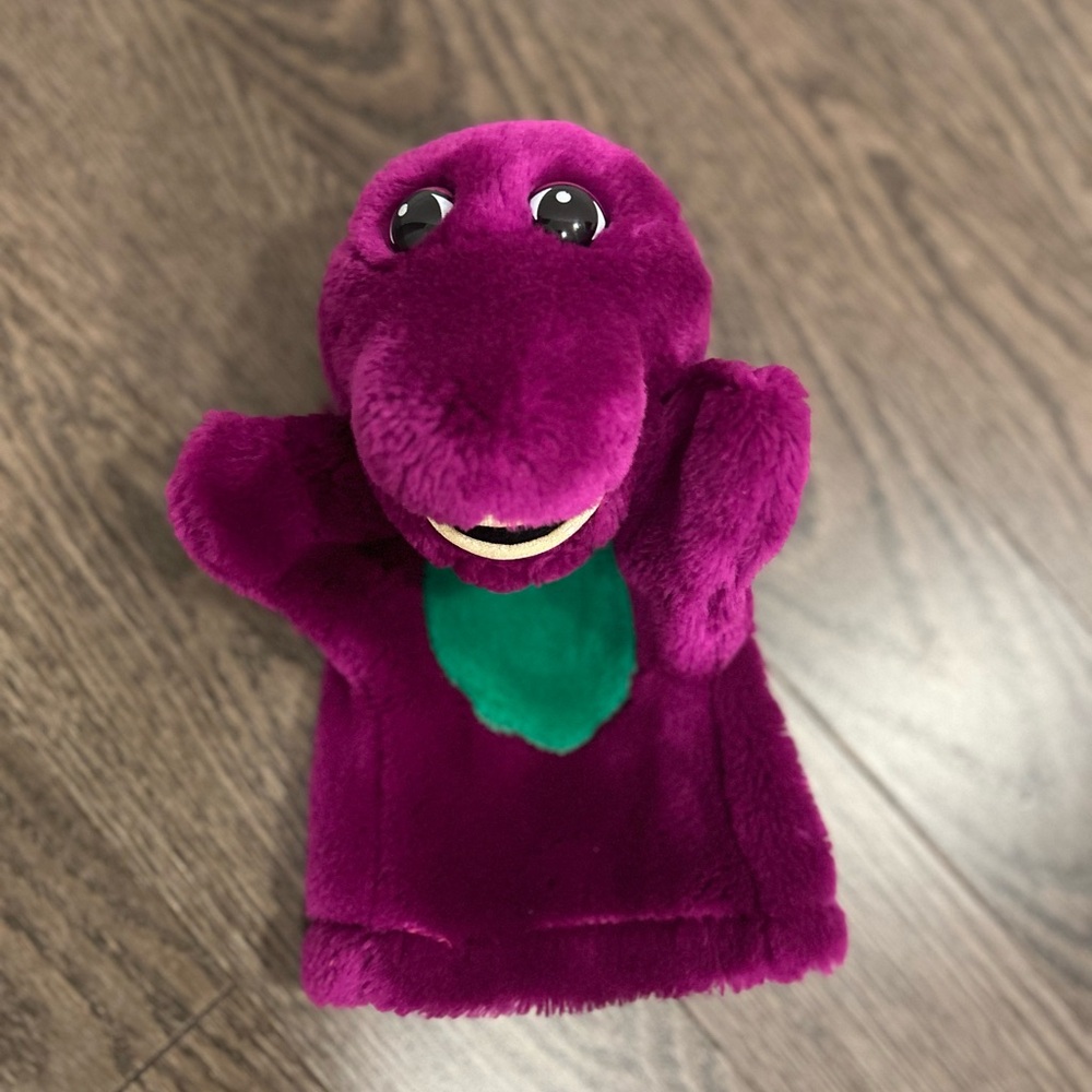 Vintage Barney The Purple
Dinosaur Hand Puppet Kids 90s